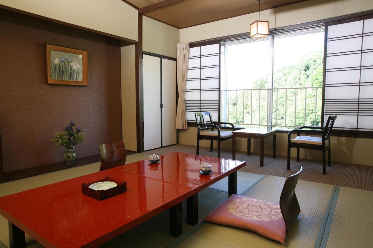 Arima Gyoen Hotel Kobe Exterior photo